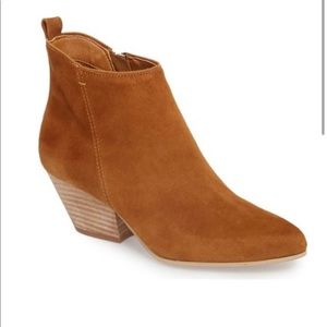 Dolce Vita suede Pearce booties